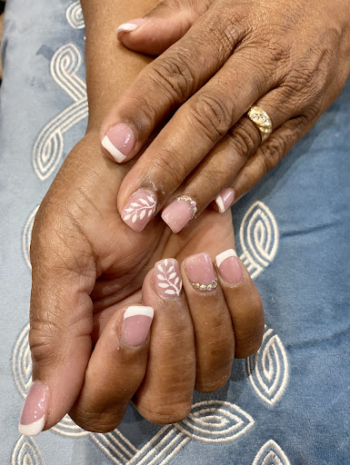 Nail Salon «Palace Nails & Spa», reviews and photos, 6466 S Higley Rd, Gilbert, AZ 85298, USA