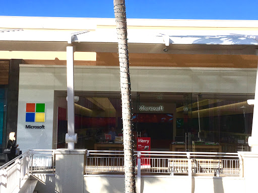 Computer Store «Microsoft Store», reviews and photos, 7007 Friars Rd #860, San Diego, CA 92108, USA