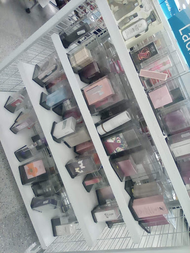 Clothing Store «Ross Dress for Less», reviews and photos, 7290 191st St, Tinley Park, IL 60477, USA