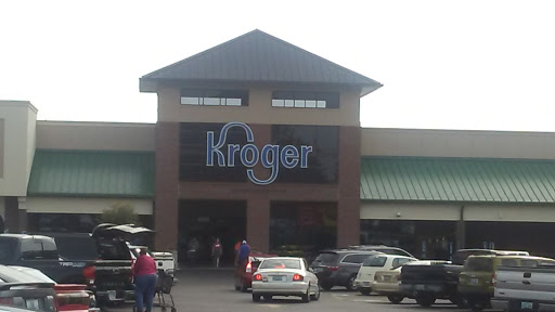 Shopping Mall «Meadowthorpe Shopping Center», reviews and photos, 1600 Leestown Rd, Lexington, KY 40511, USA