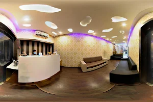 Medusa Luxury Spa and Salon image