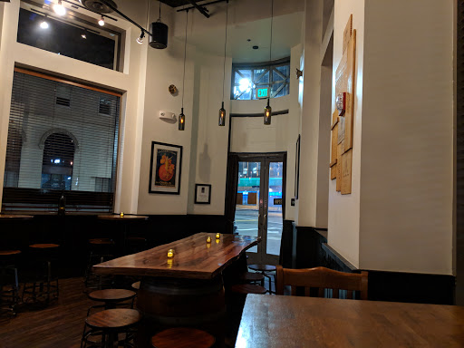 Wine Bar «Downtown Wine Merchants», reviews and photos, 102 Frank H Ogawa Plaza, Oakland, CA 94612, USA