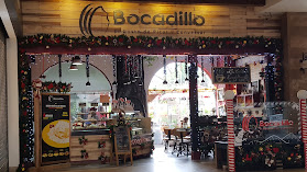 Bocadillo, San Luis Shopping