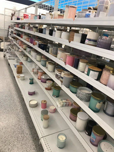 Clothing Store «Ross Dress for Less», reviews and photos, 17849 Garden Way NE, Woodinville, WA 98072, USA