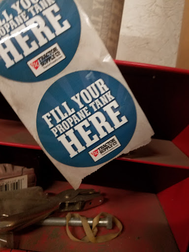 Home Improvement Store «Tractor Supply Co.», reviews and photos, 315 Deo Dr, Newark, OH 43055, USA