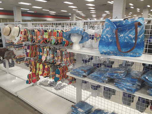 Thrift Store «Impact Thrift Stores - Feasterville», reviews and photos, 91 E Street Rd, Feasterville-Trevose, PA 19053, USA