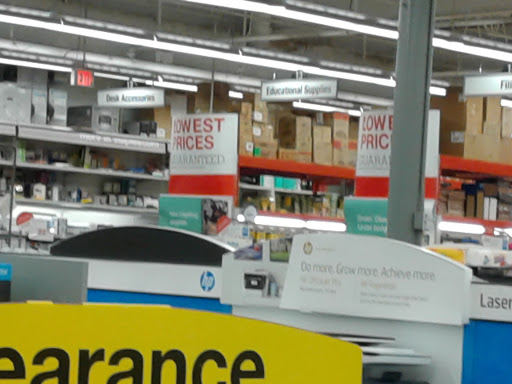 Office Supply Store «Staples», reviews and photos, 1525 S Willow St, Manchester, NH 03103, USA
