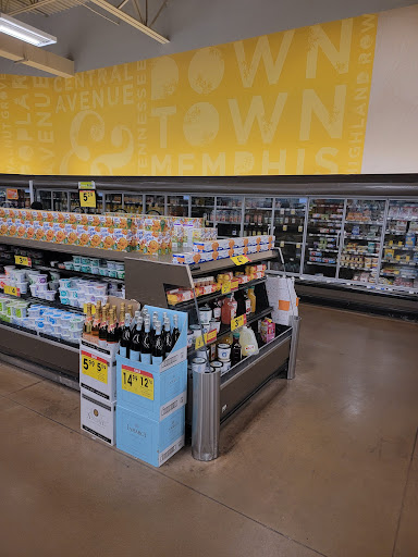 Shopping Mall «Poplar Plaza Shopping Center», reviews and photos, 3440 Poplar Ave, Memphis, TN 38111, USA