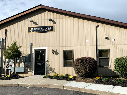 Dance School «Fred Astaire Dance Studio», reviews and photos, 426 Maple Ave, Saratoga Springs, NY 12866, USA