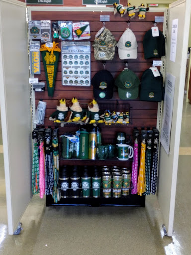 Book Store «Woodbridge Campus Bookstore», reviews and photos, 15200 Neabsco Mills Rd, Woodbridge, VA 22191, USA