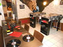 Photos du propriétaire du somewhere else pizzeria au feu de bois à Lamure-sur-Azergues - n°5