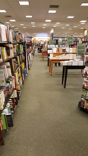 Book Store «Barnes & Noble», reviews and photos, 2443 Vestal Pkwy E, Vestal, NY 13850, USA