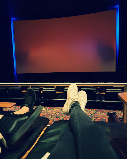 Movie Theater «Regal Cinemas Dulles Town Center 10», reviews and photos, 21100 Dulles Town Cir #203, Sterling, VA 20166, USA