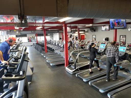 Health Club «World Gym», reviews and photos, 900 Main St, Oakville, CT 06779, USA