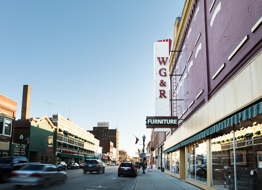 WG&R Furniture, 50 N Main St, Fond du Lac, WI 54935, USA, 