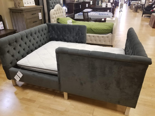 Furniture Store «American Signature Furniture», reviews and photos, 1972 Mt Zion Rd, Morrow, GA 30260, USA