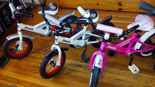 Bicycle Store «True Wheel Bicycle Co.», reviews and photos, 120 W Broadway, Council Bluffs, IA 51503, USA