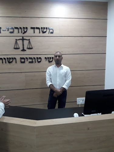 עורך דין שי טובים