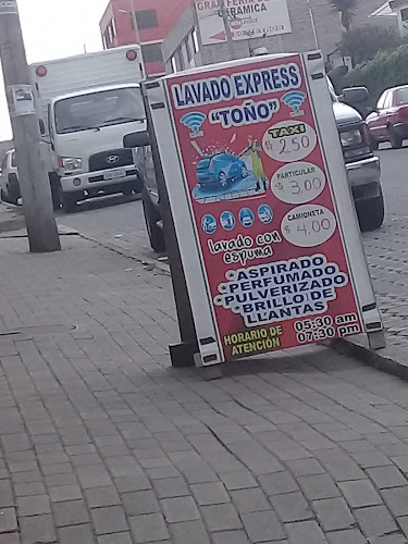 Opiniones de Lavado Exprés "TOÑO" en Quito - Servicio de lavado de coches