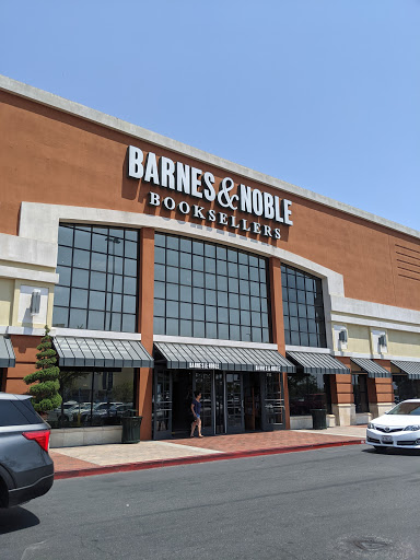 Book Store «Barnes & Noble», reviews and photos, 7881 Edinger Ave, Huntington Beach, CA 92647, USA