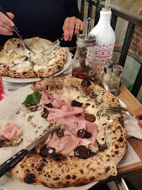 Mortadelle du Restaurant italien Mamaioa - Pizza Napolitaine au Feu de Bois à Paris - n°3
