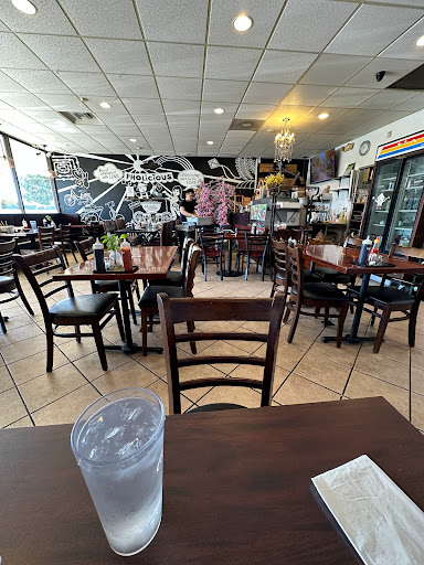 Pholicious Restaurant image