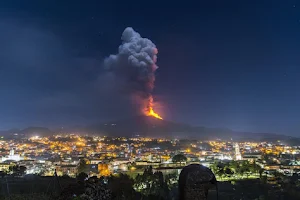 Mt Etna image