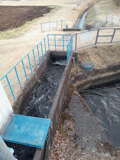 那須疏水と蟇沼（ひきぬま）用水の立体交差