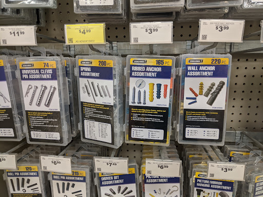Hardware Store «Harbor Freight Tools», reviews and photos, 2000 Avondale Dr STE 104, Durham, NC 27704, USA