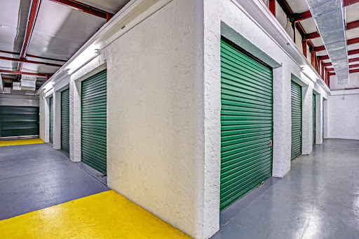 Self-Storage Facility «Metro Self Storage», reviews and photos, 1675 Starkey Rd, Largo, FL 33771, USA