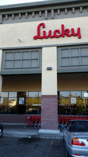 Supermarket «Lucky», reviews and photos, 247 E 18th St, Oakland, CA 94606, USA