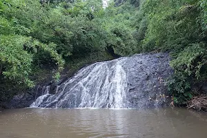 Karugo Falls image