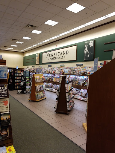 Book Store «Barnes & Noble», reviews and photos, 4478 Electric Rd, Roanoke, VA 24018, USA