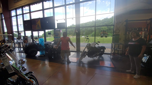Harley-Davidson Dealer «Surdyke Harley-Davidson», reviews and photos, 2435 US-67, Festus, MO 63028, USA