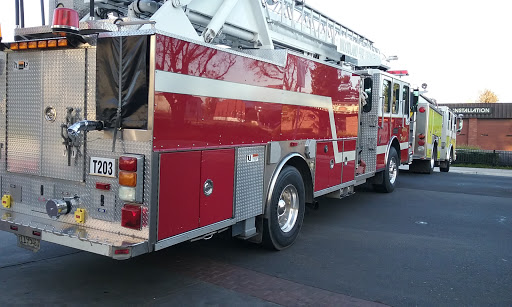 Coffee Shop «Starbucks», reviews and photos, 271 W Main St, Woodland, CA 95695, USA