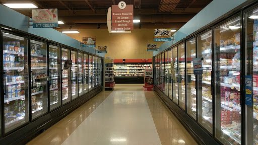 Supermarket «Giant Eagle Supermarket», reviews and photos, 36475 Euclid Ave, Willoughby, OH 44094, USA