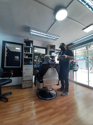 Opiniones de Exodos Barber Spa en El Bosque - Barbería