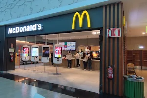 McDonald's - MadeiraShopping image