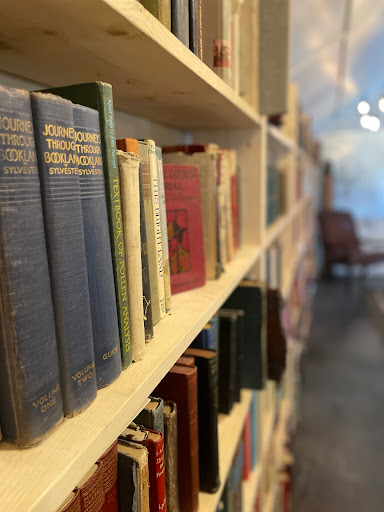 Used Book Store «The Used Book Emporium», reviews and photos, 93 Rowland Rd, Bozeman, MT 59718, USA