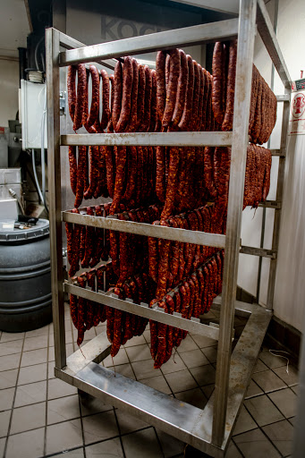 Butcher Shop «Fairfield Meat Emporium», reviews and photos, 849 Kings Hwy E, Fairfield, CT 06825, USA