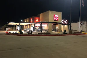 Chick-fil-A Louis Henna Drive-Thru Only image