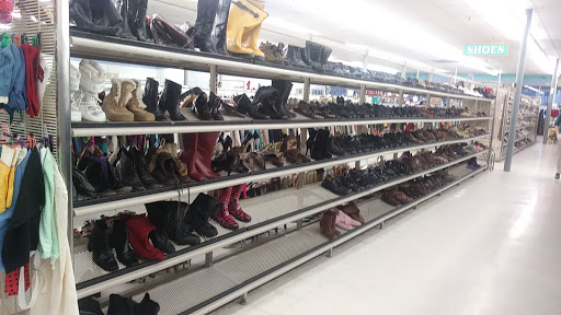 Thrift Store «Value Village Thrift Store», reviews and photos, 4451 Central Ave, Charlotte, NC 28205, USA