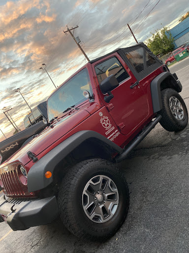 Used Car Dealer «Luna Car Center», reviews and photos, 4415 San Pedro Ave, San Antonio, TX 78212, USA