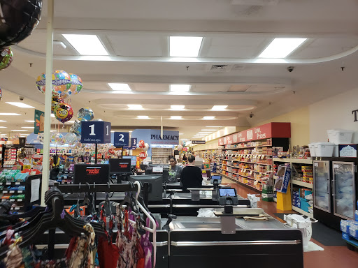 Grocery Store «Family Fare Supermarket», reviews and photos, 1415 Fulton St E, Grand Rapids, MI 49503, USA