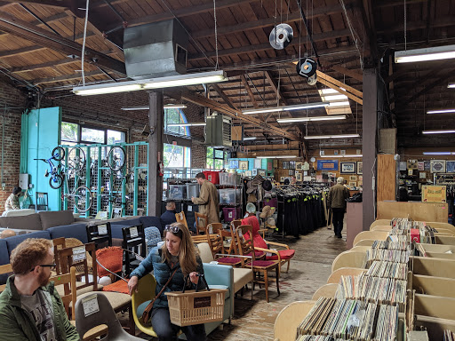 Thrift Store «Community Thrift», reviews and photos, 623 Valencia St, San Francisco, CA 94110, USA