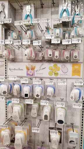 Craft Store «Michaels», reviews and photos, 2000 Clements Bridge Rd, Deptford Township, NJ 08096, USA