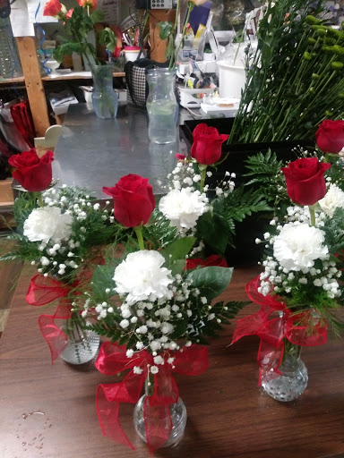 Florist «Sawmill Florist», reviews and photos, 7370 Sawmill Rd, Columbus, OH 43235, USA