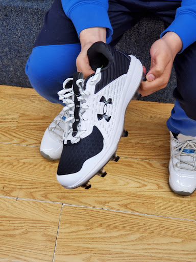 Sporting Goods Store «BQ Sports Inc», reviews and photos, 601 Manhattan Ave, Brooklyn, NY 11222, USA