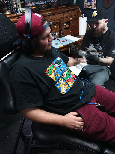 Tattoo Shop «Drop Dead Tattoo LLC», reviews and photos, 39065 Center Ridge Rd, North Ridgeville, OH 44039, USA