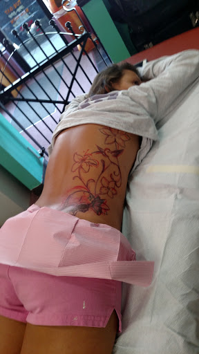 Tattoo Shop «Great Southern Tattoo Company», reviews and photos, 6134 N Kings Hwy, Alexandria, VA 22303, USA